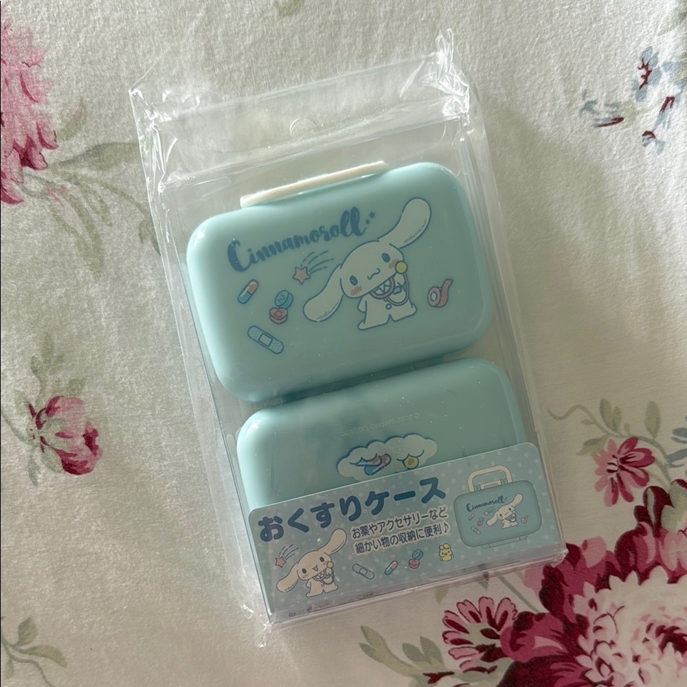 Cinnamoroll Luggage Pill Case